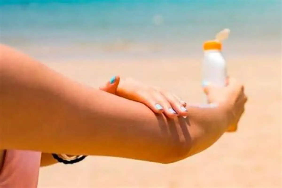 Nước Hồ Bơi Có Làm Đen Da Không, Nguyên Nhân Chính