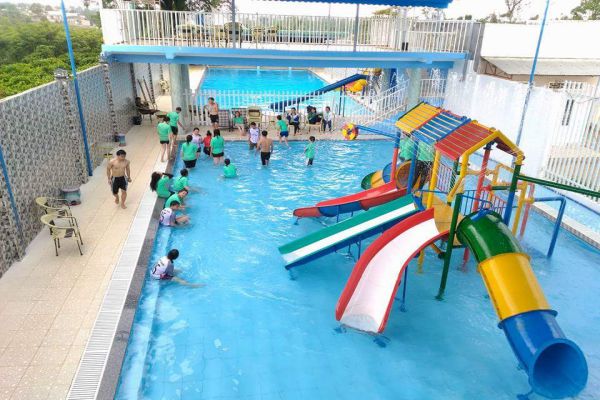 Bảo hiểm trách nhiệm cho hồ bơi kinh doanh